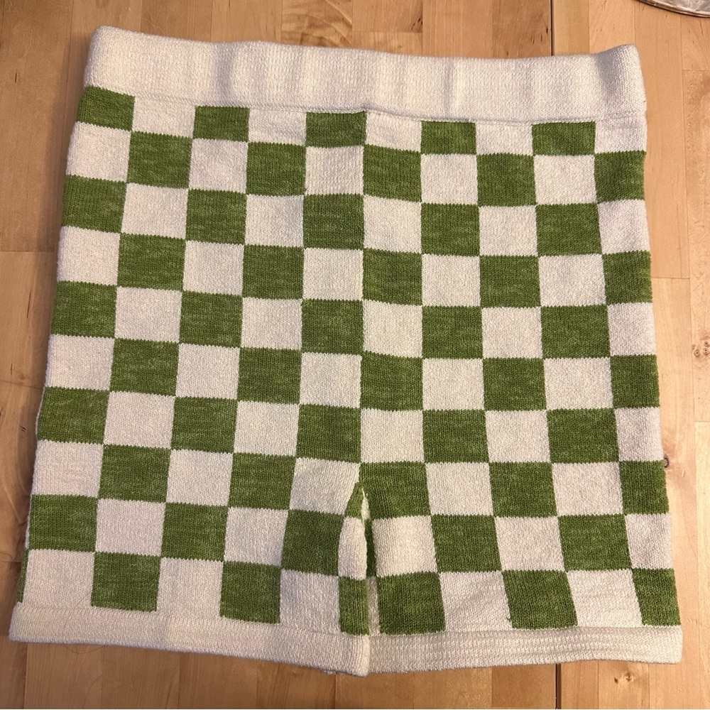 Belle the Label knit shorts in Wasabi